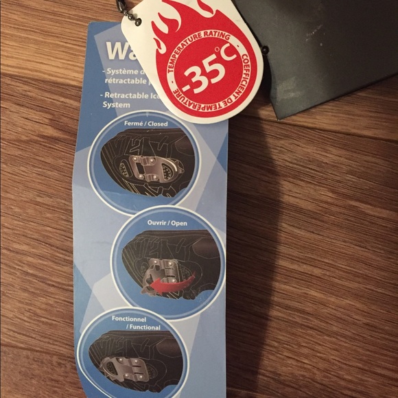 Snow Shoes - Picture 7 of 8